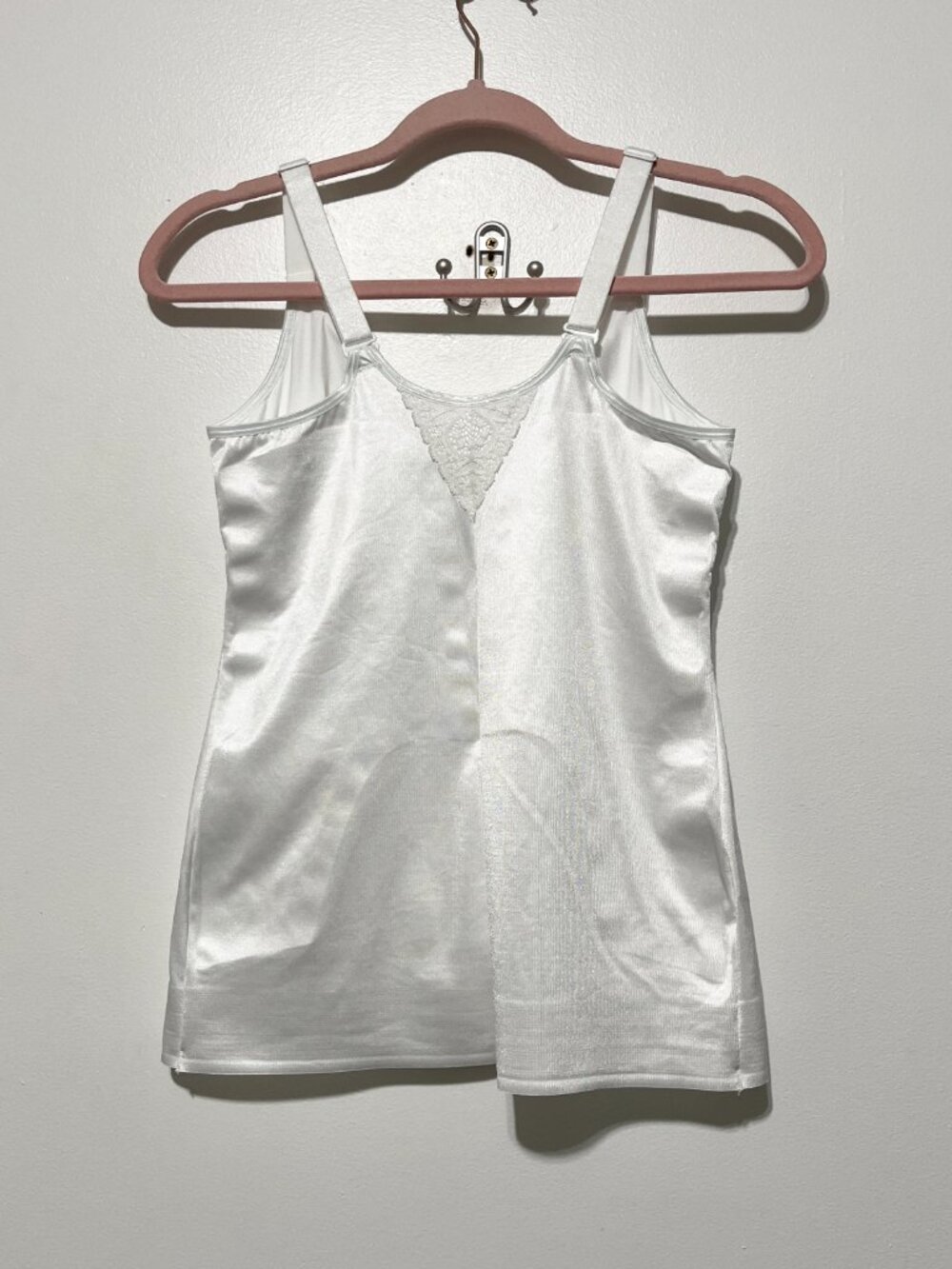 Ruby Ribbon Lace Shapewear Cami 40 White 3024 Compression Level 4 Full Support - Picture 2 of 6